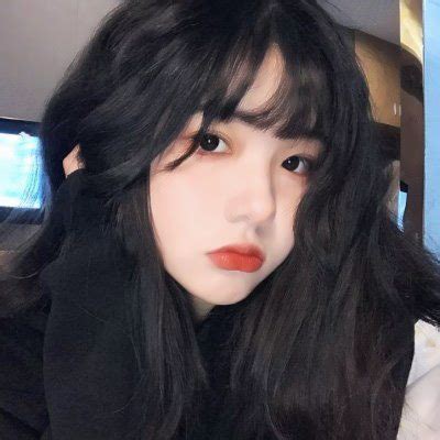 非主流比心女孩头像可爱