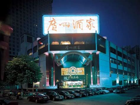 重庆最大网吧--冰雷破网吧 -- 成都一飞科技有限公司