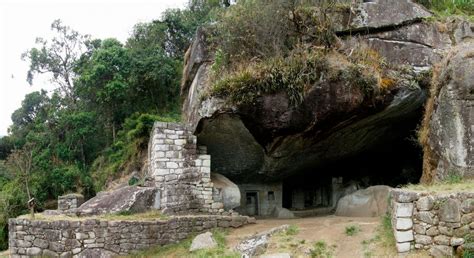 The Inca Cave Temple of the Moon
