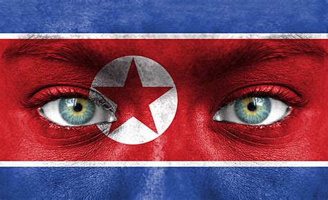 朝鲜的口号标语一般使用的是什么字体？ - 知乎