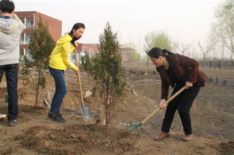 “推进绿美广东生态建设，促进人与自然和谐共生”植树活动在观湖街道举行_深圳新闻网