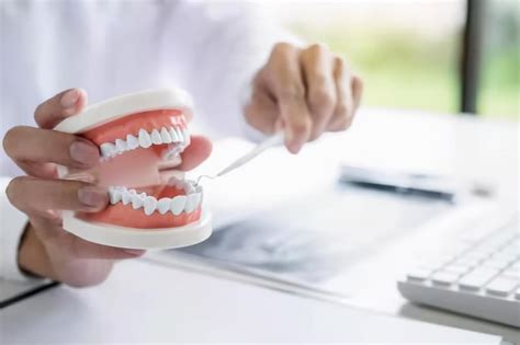 全口种植牙齿一般需要多少钱,老人全口种牙价格5万-20万都有 - 口腔资讯 - 牙齿矫正网