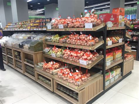 开业一个月后，我们实探了武汉首家3.0版菜市场「中百市集」