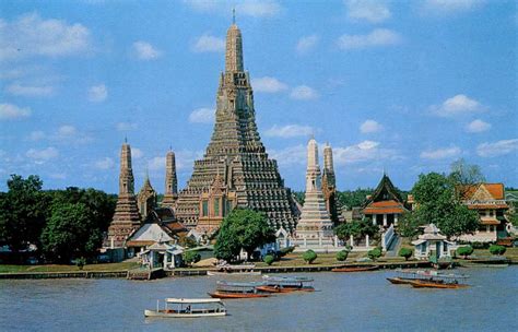 曼谷四季水岸公寓，泰国唯一坐落在湄南河畔的顶级公寓！