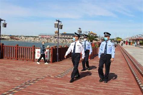 天津市公安局沿海安全保卫总队与警务航空总队开展国庆安保联合巡逻