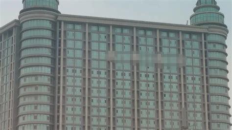 淄博一酒店五一假期前涨价50%，被立案调查_凤凰网