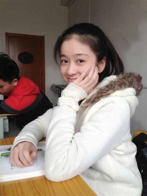张雪迎微博图片