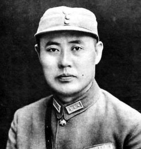 唐伯寅：跟随陈明仁起义，和平解放湖南的功臣，1952年却被枪毙_【快资讯】