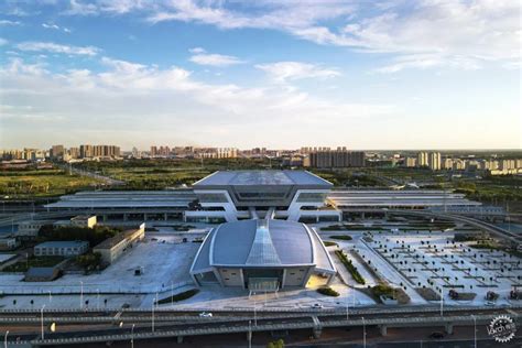 黑龙江省大庆至哈尔滨，开启高铁电子客票模式，乘客刷证上车啦