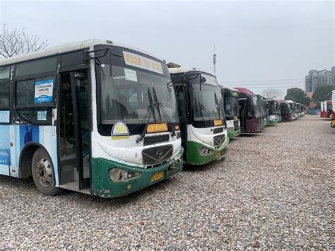 荆州市112台报废公交车资产溢价成交- 荆州产投集团