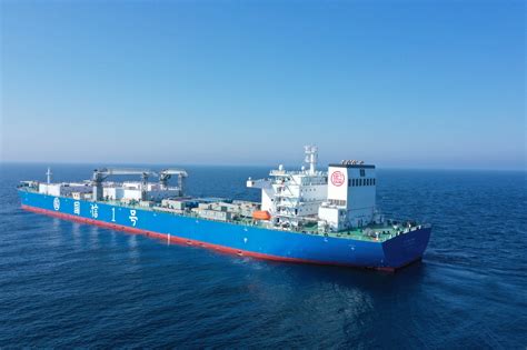 全球首艘10万吨级养殖工船“国信1号”在青岛运营-青岛西海岸新闻网
