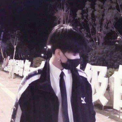 衬衫男生头像非主流