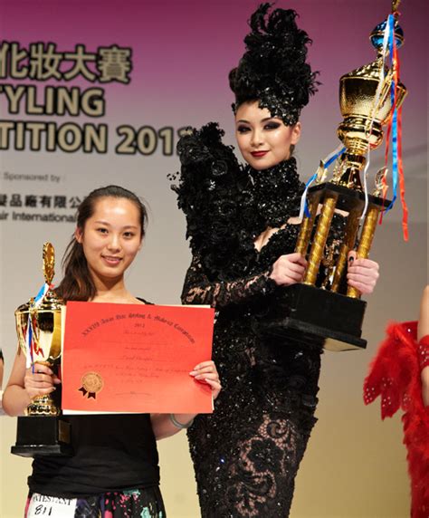 蒙妮坦学员刘玲婧获得第36届亚洲发型化妆大赛总冠军 - 化妆实践活动 - 蒙妮坦