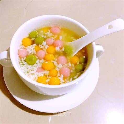 【南瓜小汤圆甜汤的做法步骤图，怎么做好吃】霍饶云_下厨房