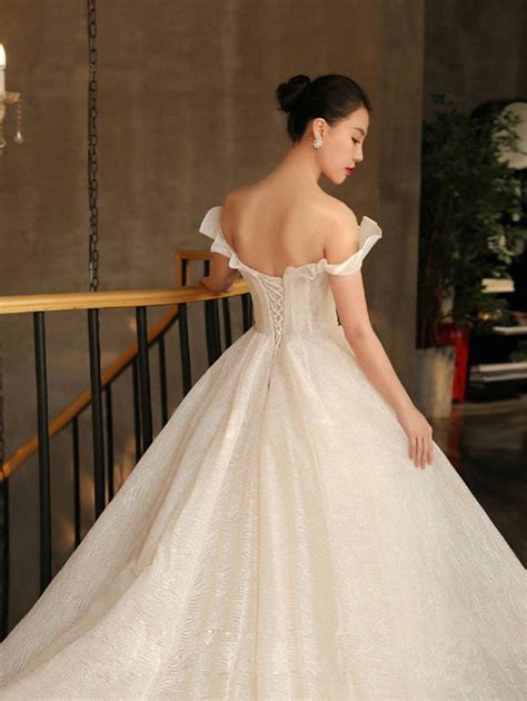 作品 《Camellia·山茶》 - ShiniUni婚纱礼服高级定制设计 - 设计师品牌