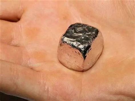 全球最贵的石头35亿