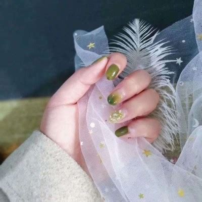 裸色古风美甲图片女生头像