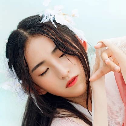 舞蹈 女生古风头像图片