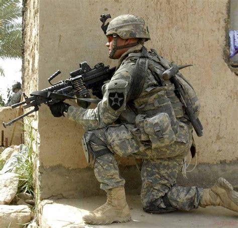 美国大兵最先进的单兵装备 – 铁血网