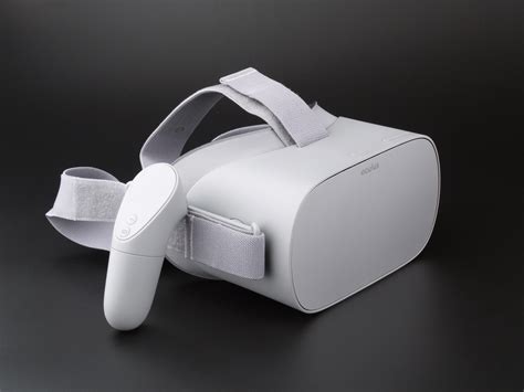 HTC Vive Cosmos VR头显评测：旗舰VR游戏体验舍我其谁 - ITheat热点科技 - HTC Vive Cosmos VR头显 ...