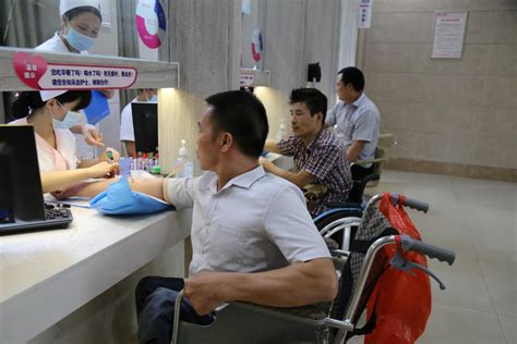 美年送健康 关爱肢残人 - 地方协会 - 中国肢残人协会