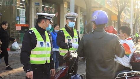 安乡交警：持续推进“一盔一带”安全守护行动 - 法报视线 - 新湖南