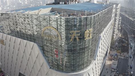 天虹南昌朝阳洲购物中心开业 系天虹全国第88家店-派沃设计