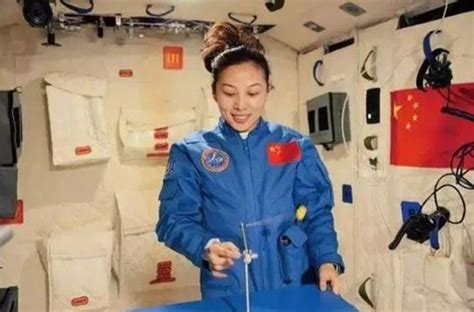 间隔8年，回顾中国航天员两次“太空授课”的实验和知识点_亲子学堂_澎湃新闻-The Paper