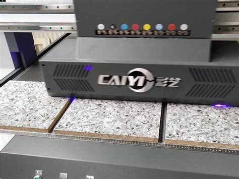 UV平板打印机如何提高打印速度