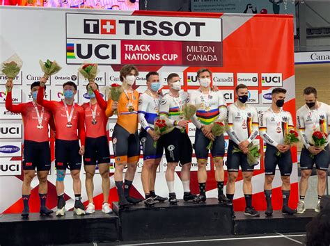 我院自行车队在2016年全国自行车锦标赛上勇夺两金