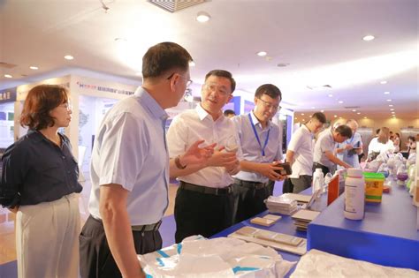 来宾市武宣县、忻城县签约碳酸钙项目 百亿产业发展方向集中塑料、涂料、食品医药领域_中粉碳酸钙行业门户