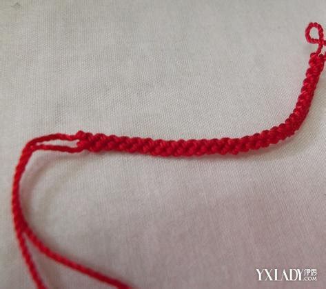 金珠串珠红绳手链的编织法_串珠编织_生活DIY - 晒宝手工（晒晒纸艺网）
