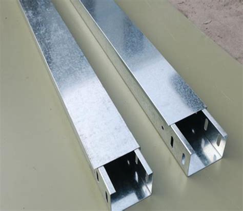 厂家生产热镀锌光伏支架桥架抗震支架消防41*21*2.0C型钢可定制-阿里巴巴
