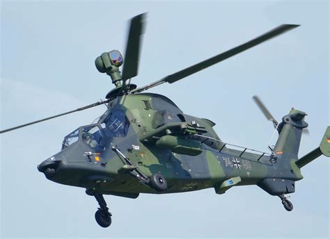 设计星素材分享平台 民用直升飞机C4D模型 Bell 412 3d model