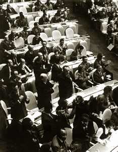 图文：2758号决议通过时的联合国大会会场