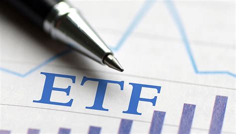 半导体ETF（512480）4月6日上涨4.51%，近1年基金规模增长88.1亿元|界面新闻
