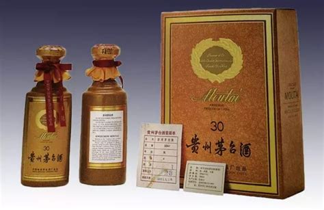 贵州金茅春酒|年份酱香白酒设计_MOFA1985创意[案例]_真功夫酒包装设计-站酷ZCOOL