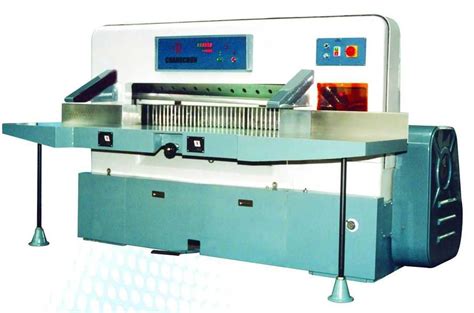 QZX770-数显切纸机-长春印刷机械有限责任公司
