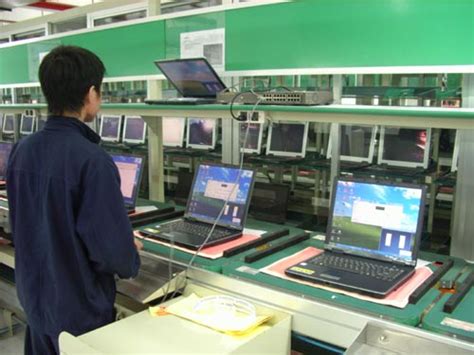 云南省首台国产化计算机在蒙自下线