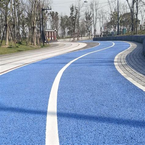 武汉透水地坪彩色艺术道路人行道铺装渗水地坪体育场地面排水路面-阿里巴巴