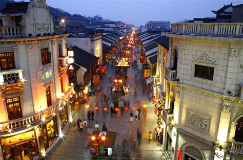 除了河坊街，杭州还有哪些比较好玩的美食街？