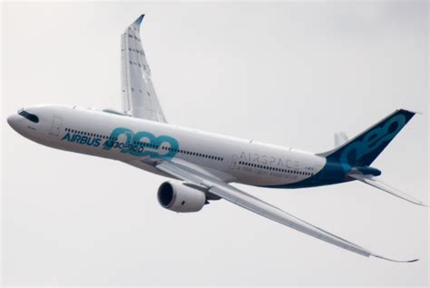 36cm树脂飞机模型空客A320原机型原厂涂装仿真客机航模飞模礼品-阿里巴巴