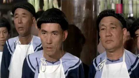 乾隆皇帝与刘罗锅三人被绑架，非常搞笑的一部邵氏老电影_腾讯视频
