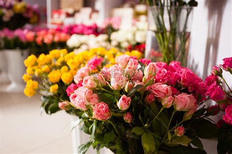 收集美丽的玫瑰家花卉商店出售花店里的花玫瑰高清图片下载-正版图片300131920-摄图网