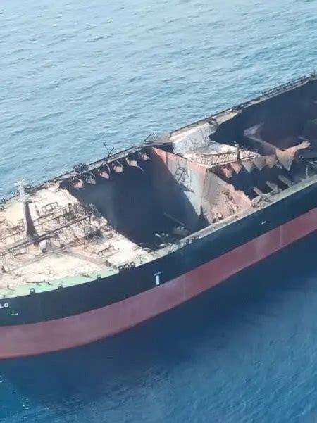 大火已扑灭！十万吨油轮爆炸后最新照片流出 - 在航船动态 - 国际船舶网
