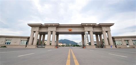 中国人民解放军陆军军官学院图册_360百科