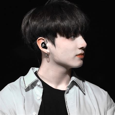 JUNGKOOK图片 JUNGKOOK图片