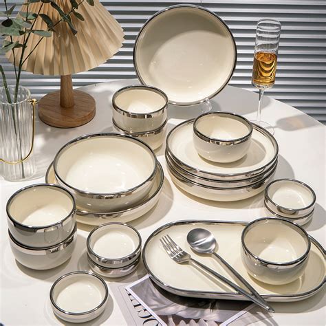日式陶瓷盘子菜盘碟子碗家用餐具套装陶瓷碗碗碟汤碗面碗餐盘饭碗-阿里巴巴