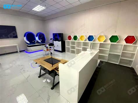 萌科VR创新实验室建设案例走进河北科技大学 - 萌科教育
