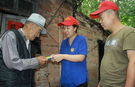 暖心村长李锐对话宁乡本土作家黄沃若，走进关山做公益_文化